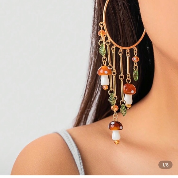 Mushroom Fairy Core Earrings - Picture 1 of 6